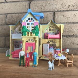 Fisher Price Mattel Loving Family doll house complete set- vintage 2000s